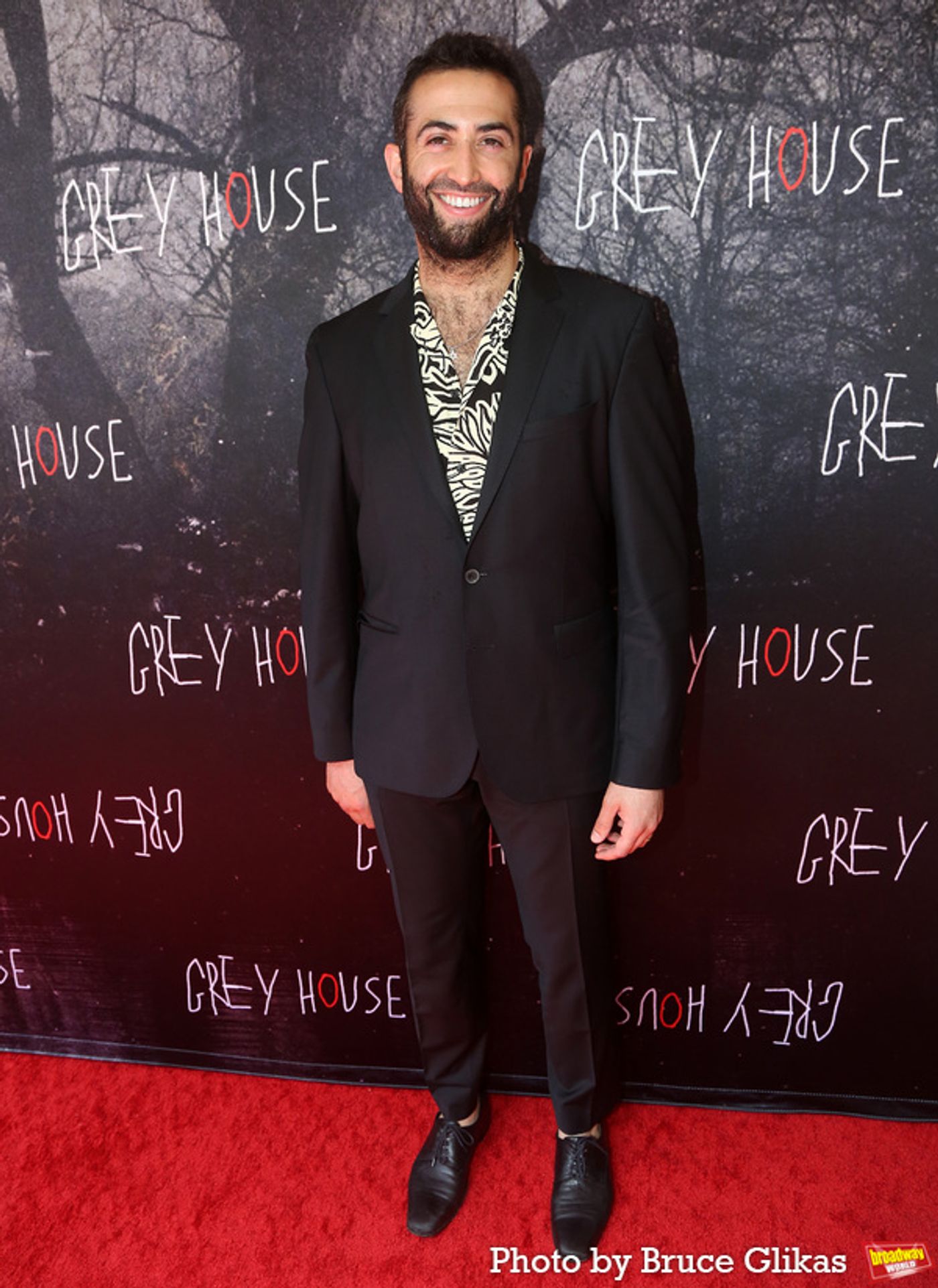 Photos: GREY HOUSE Cast Celebrates Opening Night  Image