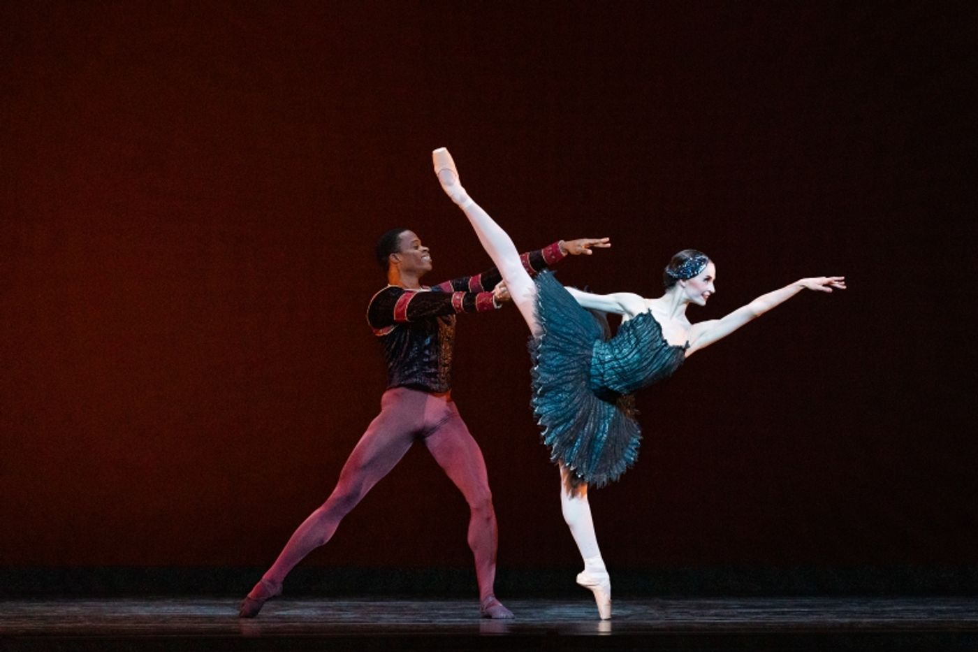 Interview: Ballerina Mackenzie Richter Tells BroadwayWorld About the Magic and Spectacle of Houston Ballet's SWAN LAKE  Image
