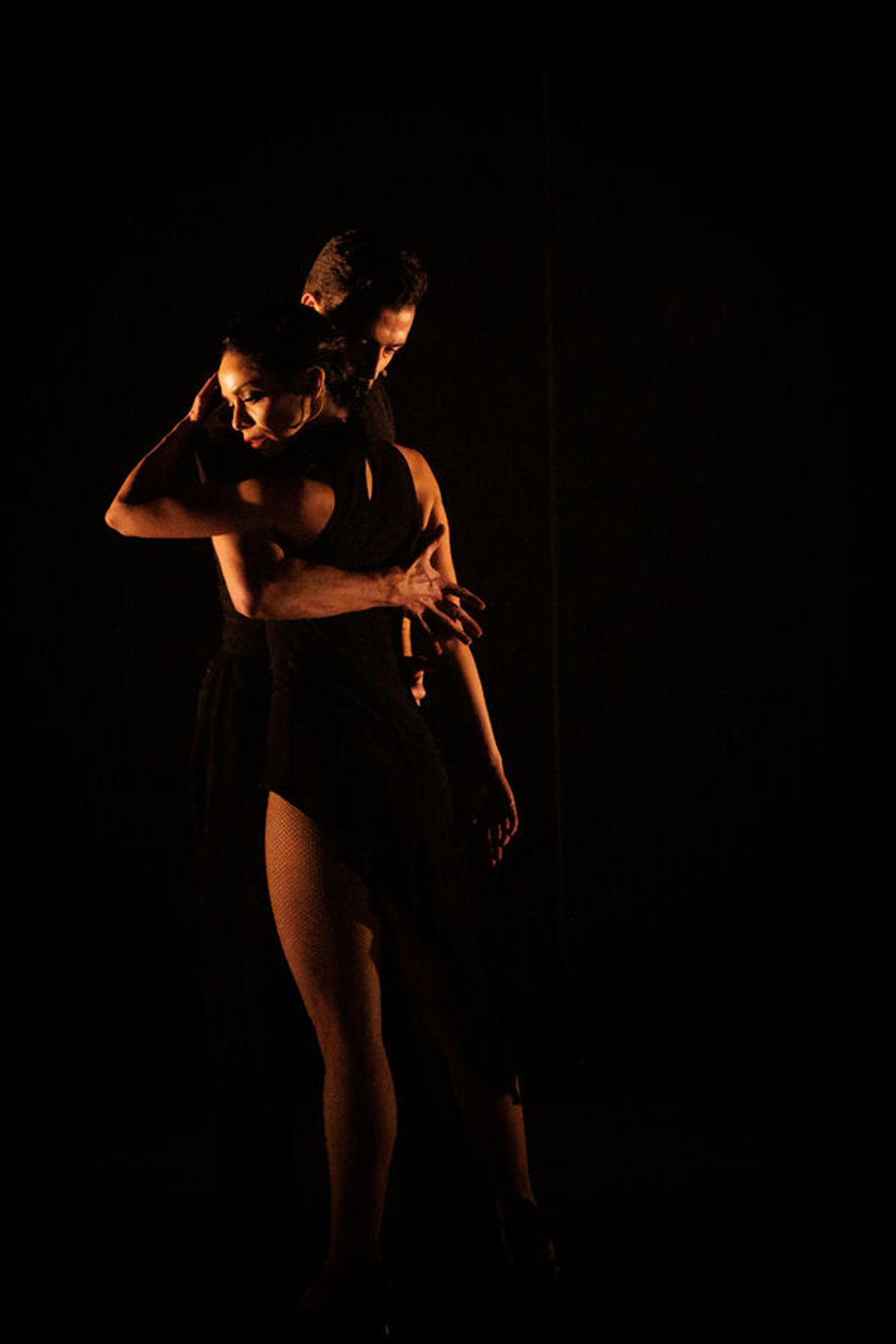 Photos: First Look At EVITA At The REV Theatre Company  Image