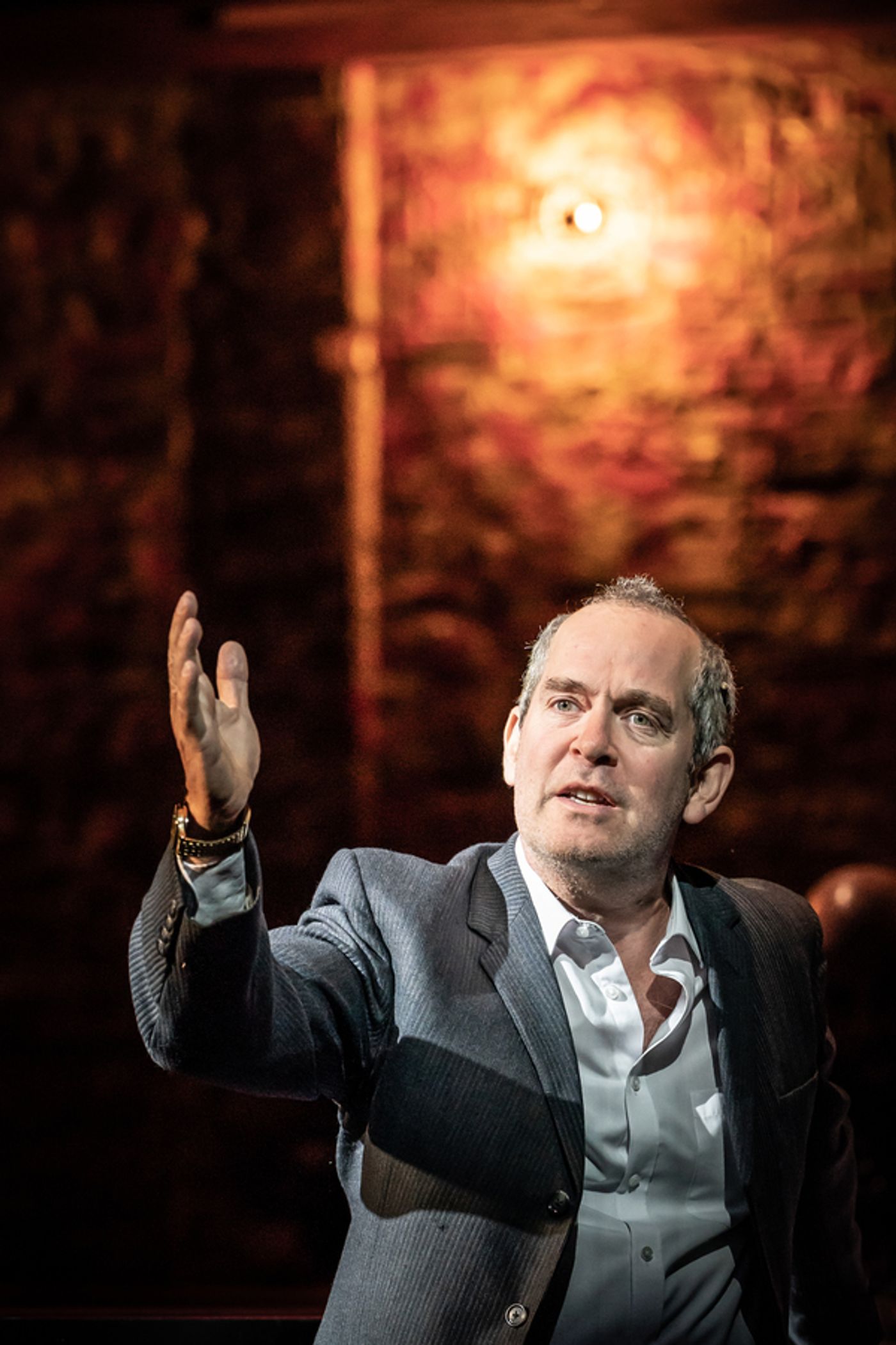 Photos: First Look at PATRIOTS at the Noel Coward Theatre  Image