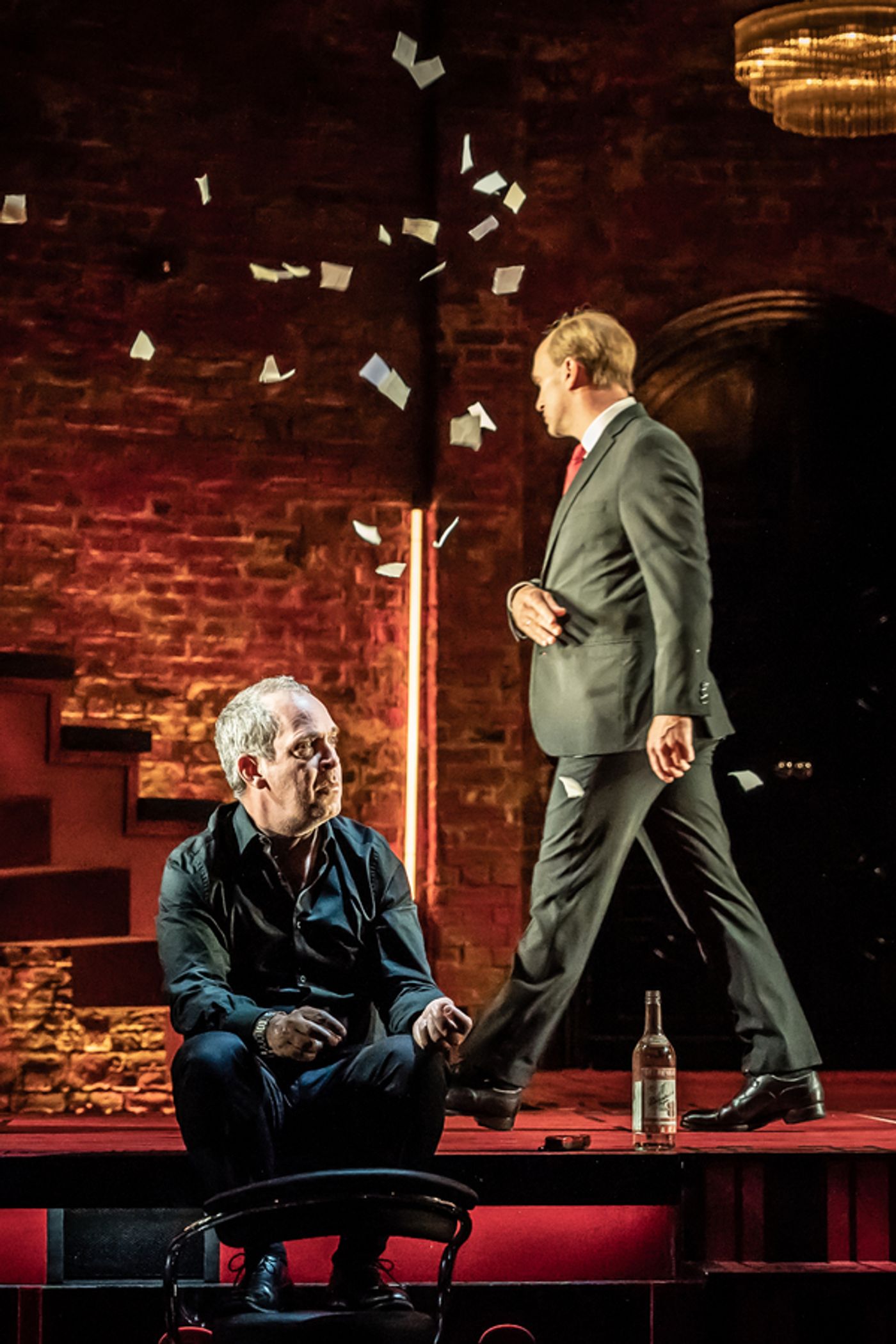 Photos: First Look at PATRIOTS at the Noel Coward Theatre  Image