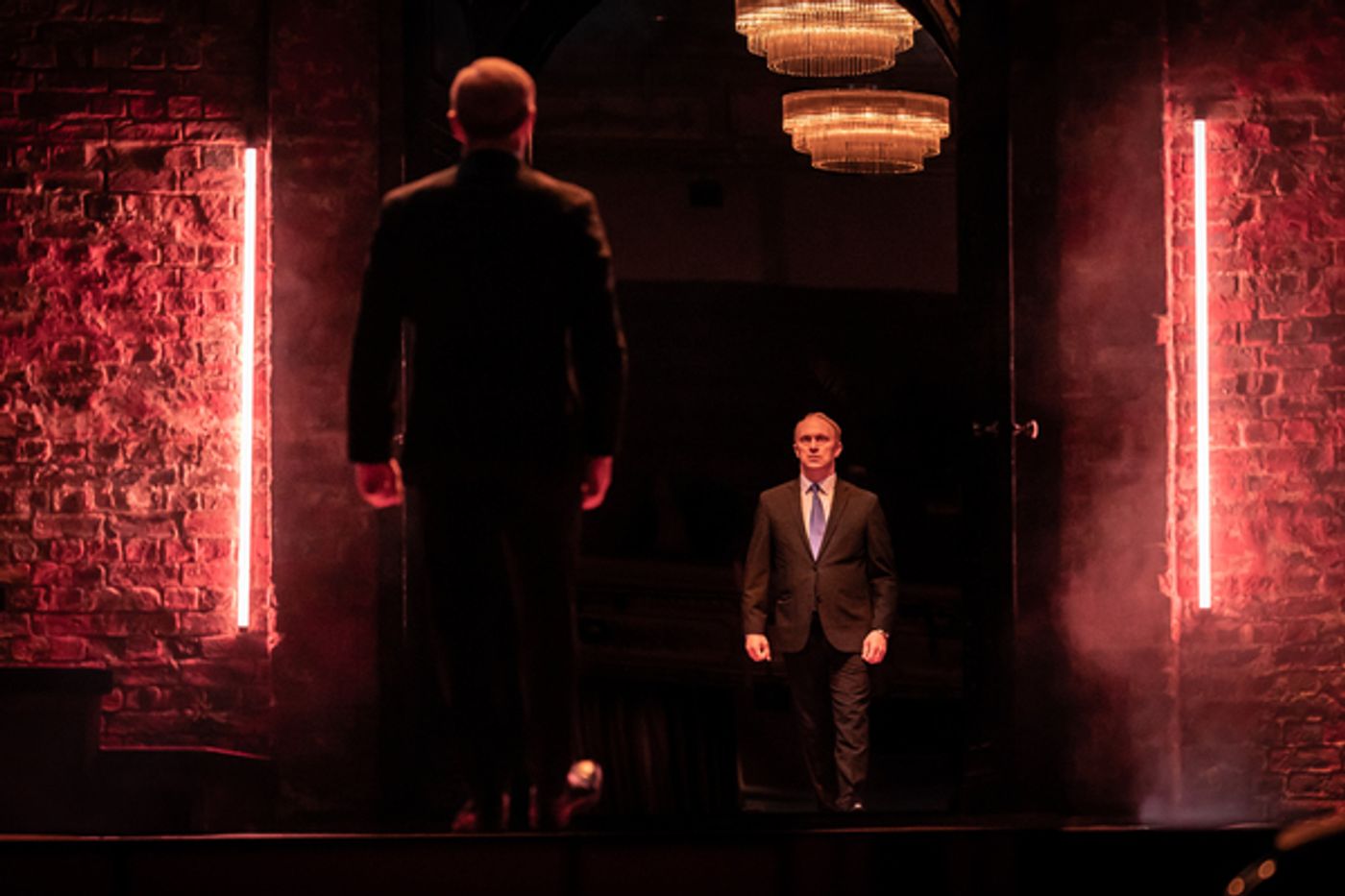 Photos: First Look at PATRIOTS at the Noel Coward Theatre  Image