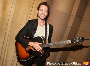 Nick Fradiani  Photo