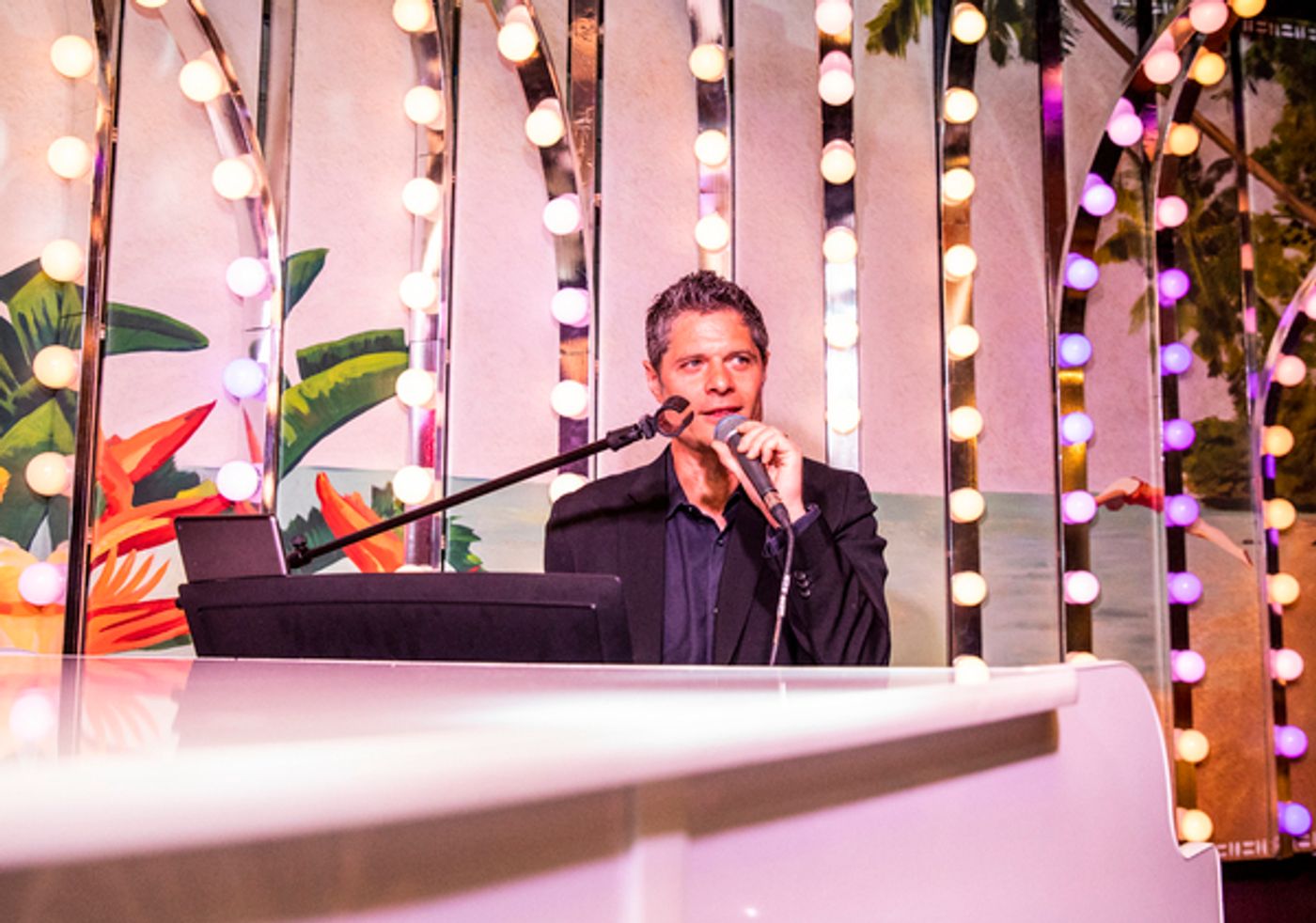 Photos: See Cameron Crowe, Tom Kitt & More at the ALMOST FAMOUS Cast Recording Listening Party  Image