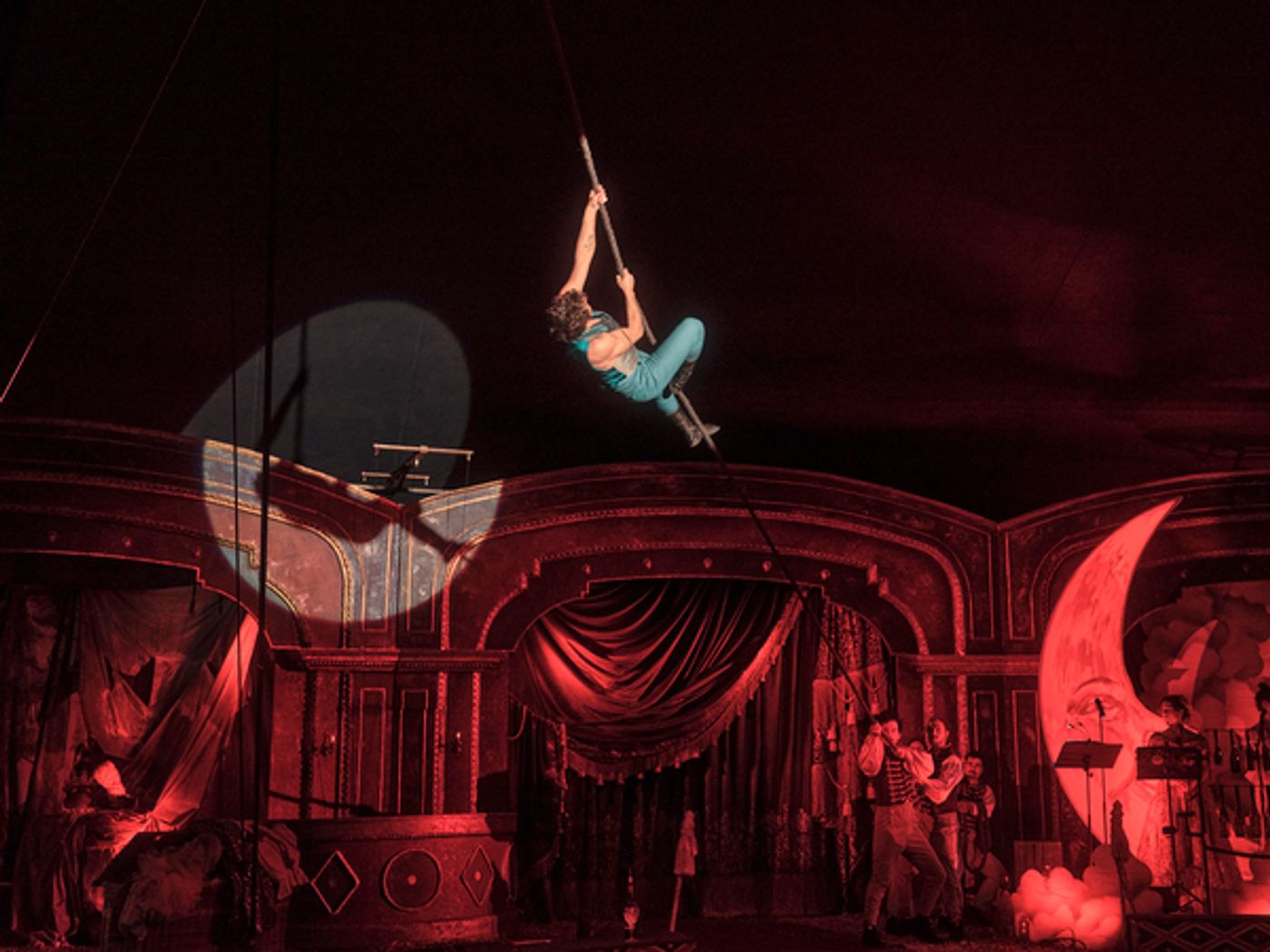 Photos: First Look at Giffords Circus 2023 Tour LES ENFANTS DU PARADIS  Image