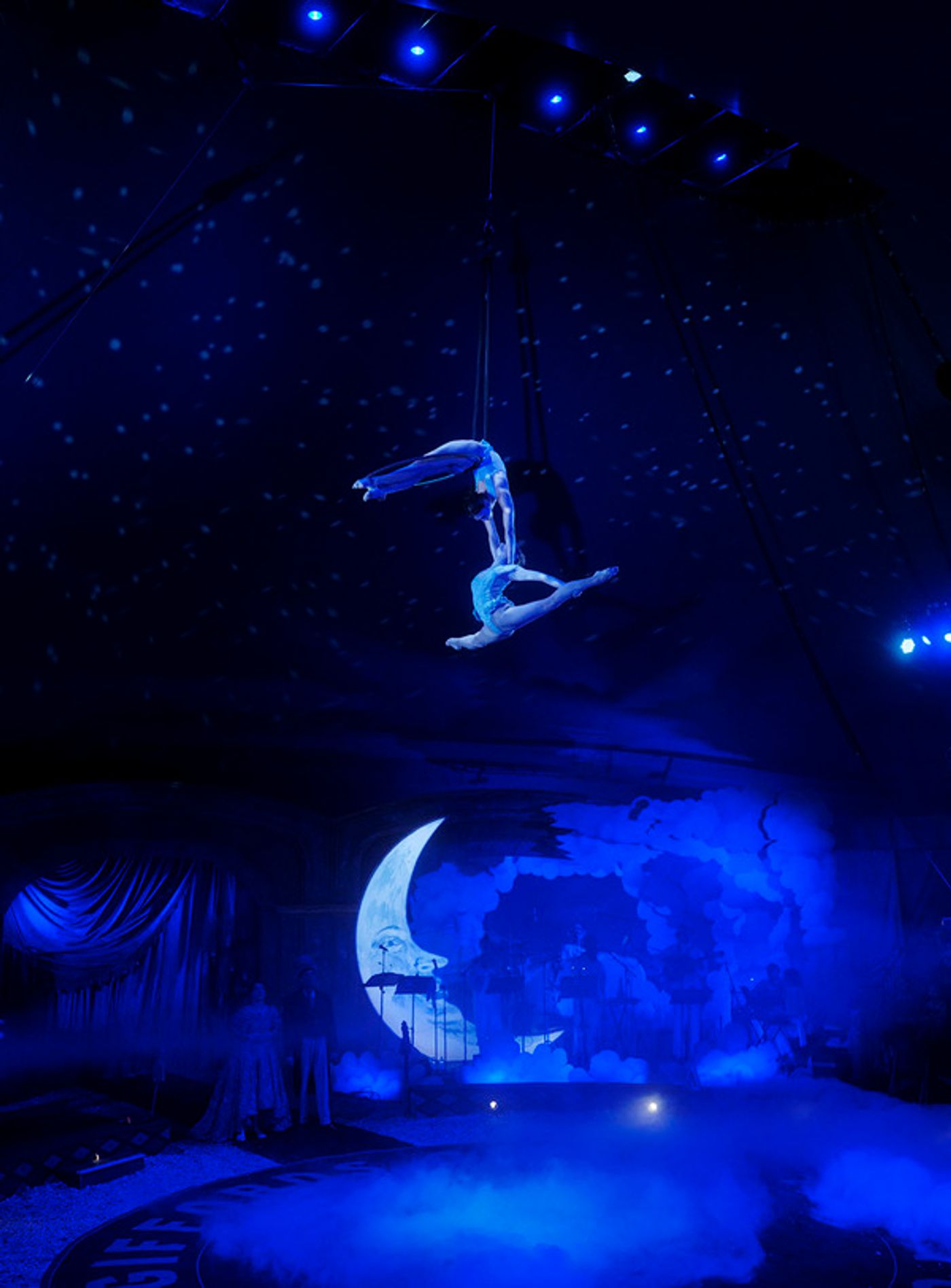 Photos: First Look at Giffords Circus 2023 Tour LES ENFANTS DU PARADIS  Image