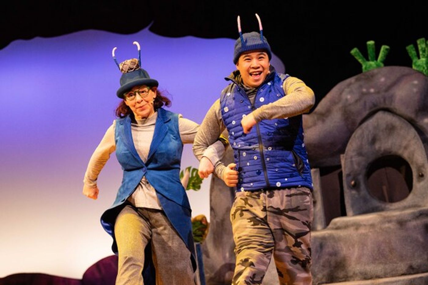Photos: First Look at THE SMEDS AND THE SMOOS at the Lyric Theatre  Image