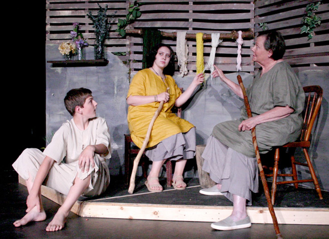 Photos: First Look at The Sauk's GATHERING BLUE  Image