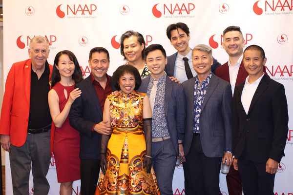 	
Elliott Masie, Rumi Oyama, Alan Ariano, Baayork Lee, Kelvin Moon Loh, Jonny Lee, El Photo
