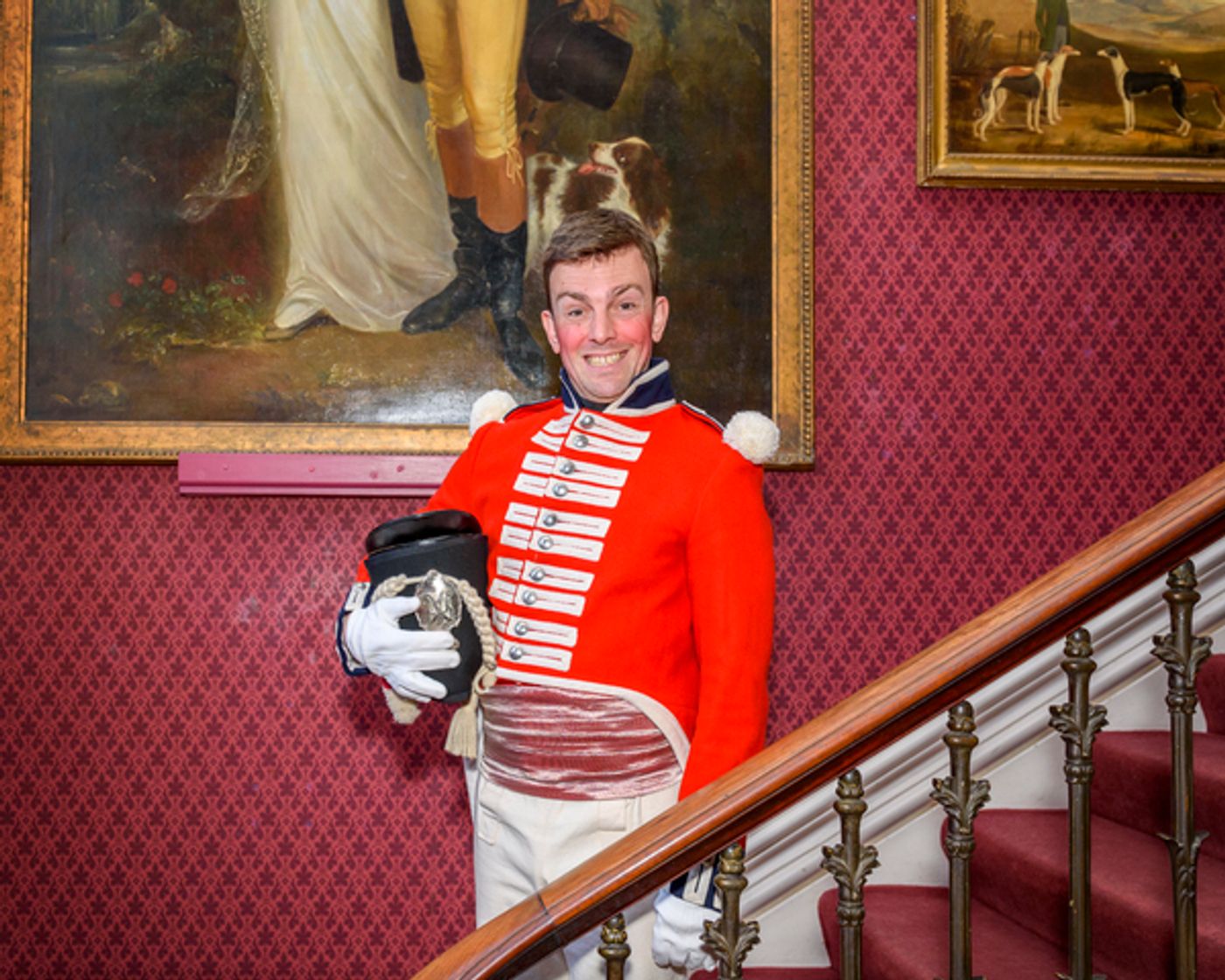 Photos: QUALITY STREET UK Tour; Get a First Look at the Cast  Image