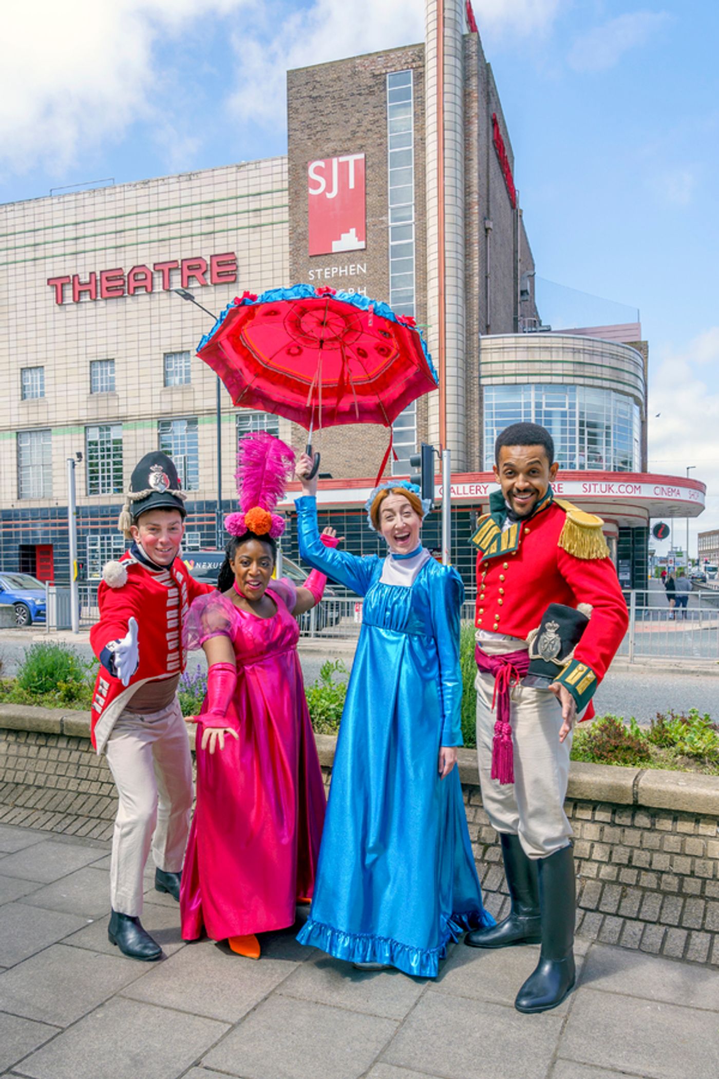 Photos: QUALITY STREET UK Tour; Get a First Look at the Cast  Image