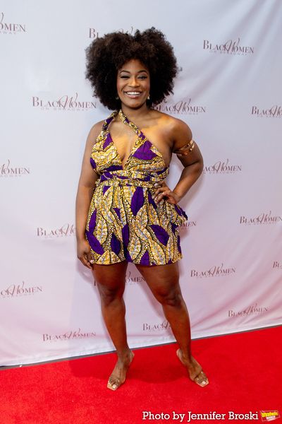 Nasia Thomas Photo