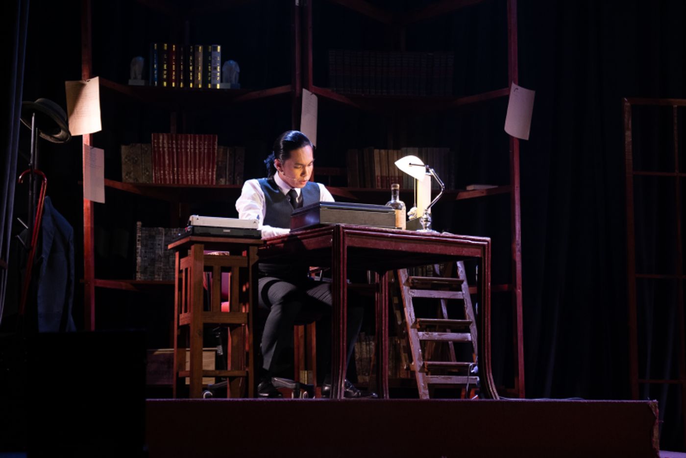 Photos: Yna Cajipe, Emman Casquejo Return to DADDY LONG LEGS in Cebu  Image