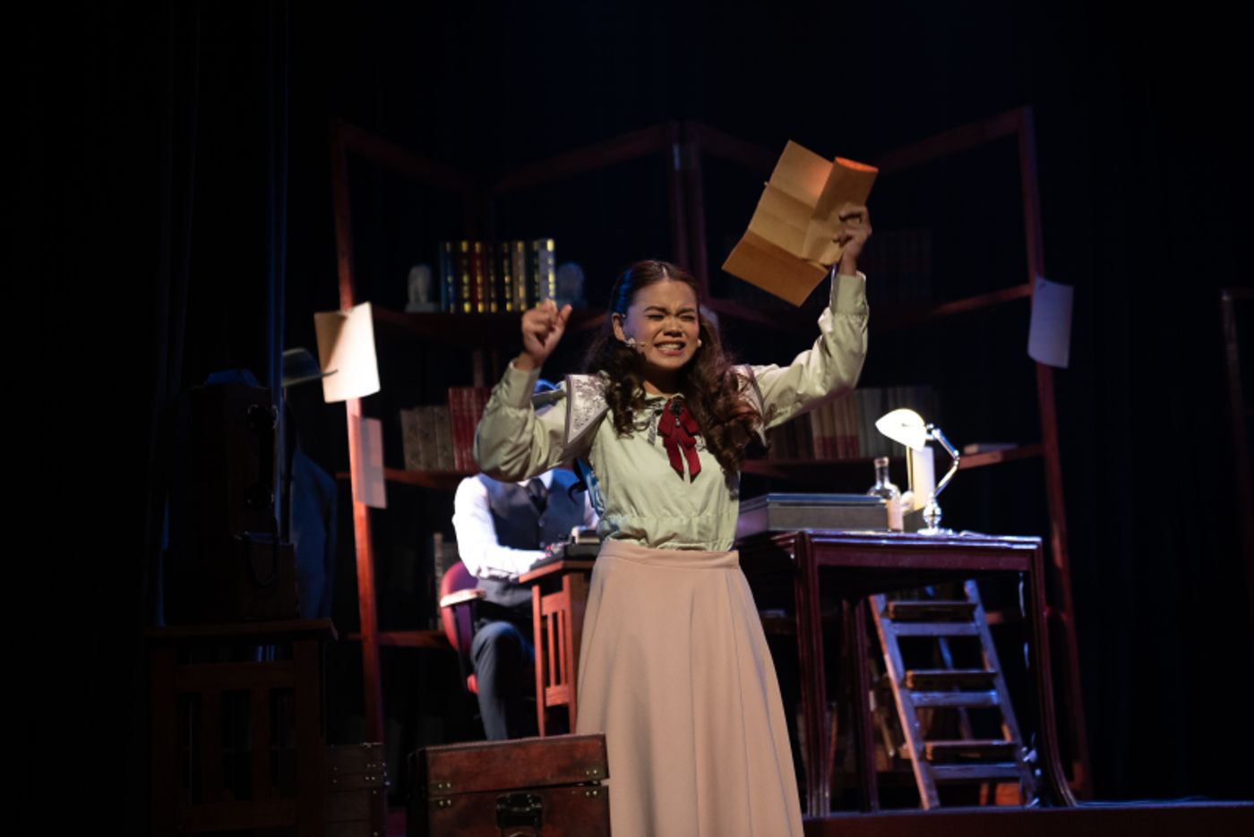 Photos: Yna Cajipe, Emman Casquejo Return to DADDY LONG LEGS in Cebu  Image