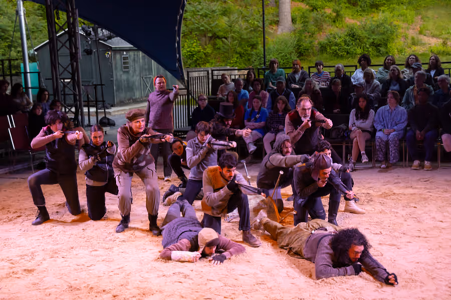 Photos: First Look at HENRY V at Hudson Valley Shakespeare Festival Image