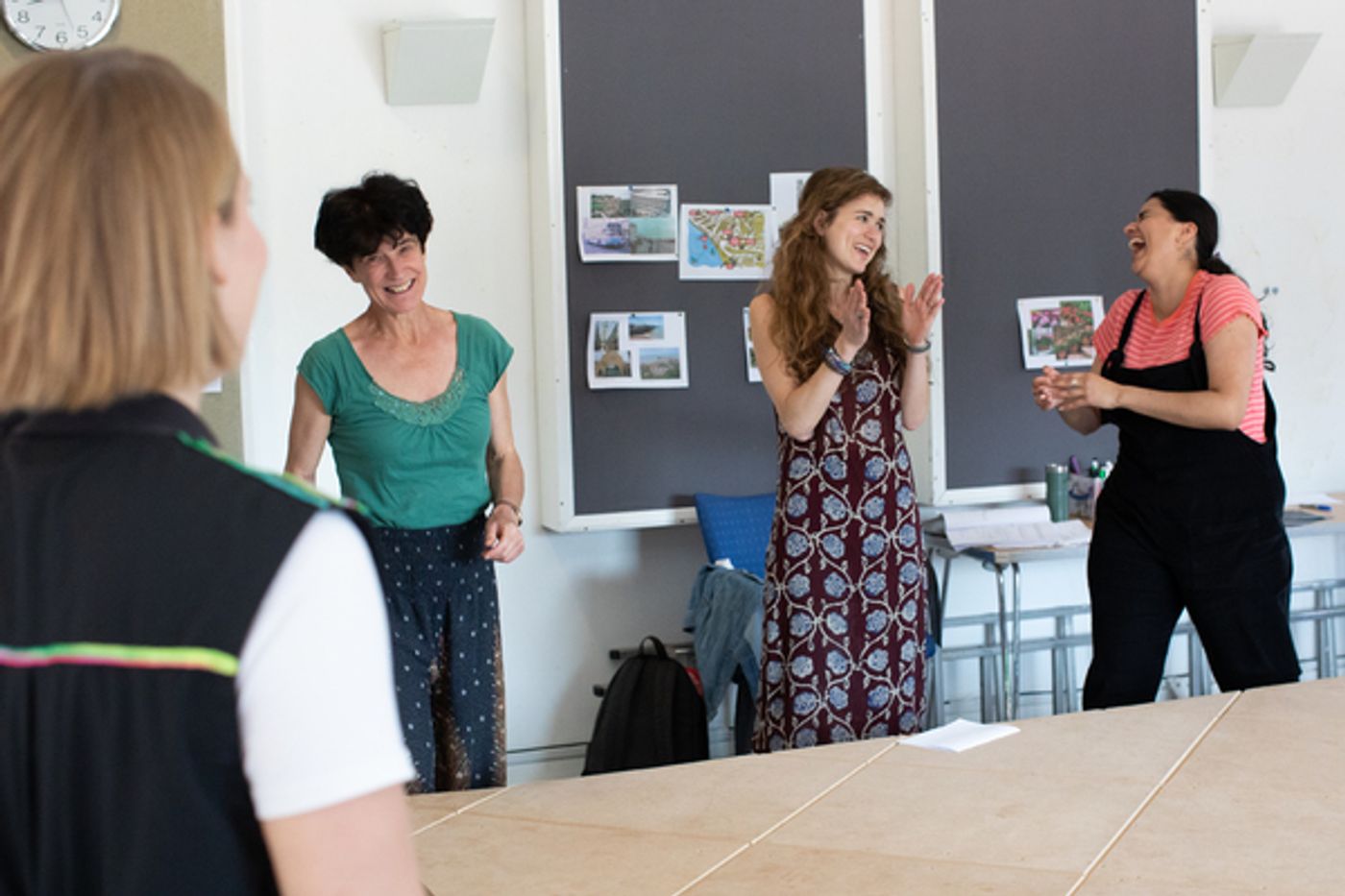 Photos: Inside Rehearsal For SWELL at Orange Tree Theatre Photos: Inside Rehearsal For SWELL at Orange Tree Theatre Image