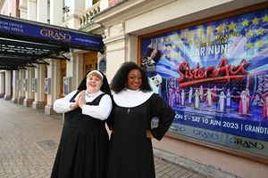 Lizzie Bea and Sandra Marvin @ BroadwayWorld Lizzie Bea and Sandra Marvin Photo