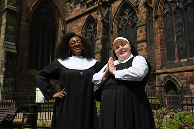 Sandra Marvin and Lizzie Bea Photo