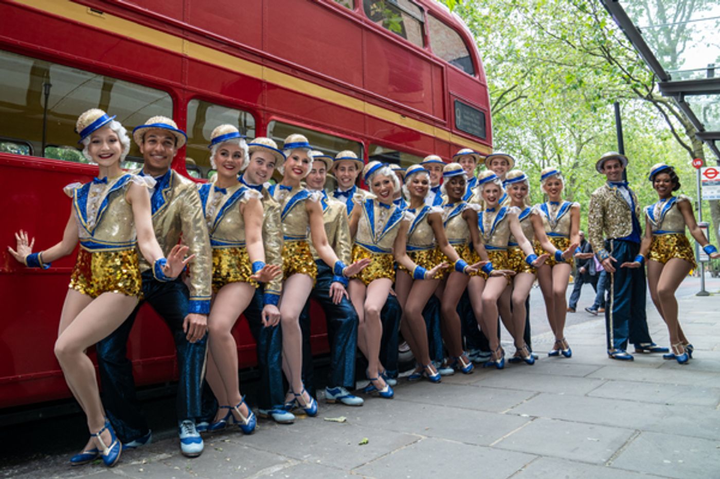 Photos: Ruthie Henshall, Adam Garcia & The Cast of 42 STREET Arrive at Sadler's Wells  Image