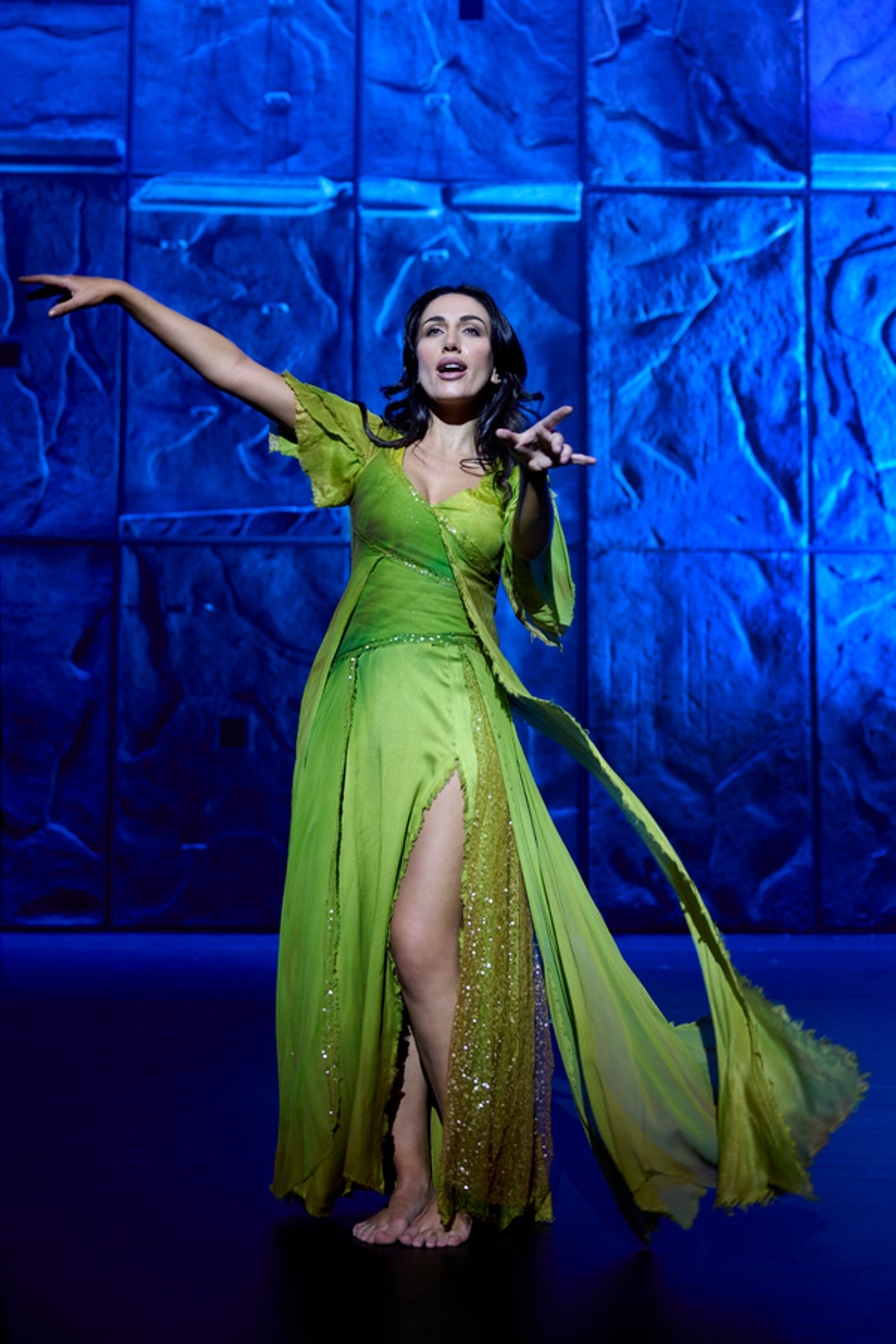 Photos: First Look at NOTRE DAME DE PARIS, Returning to Lincoln Center This Month  Image