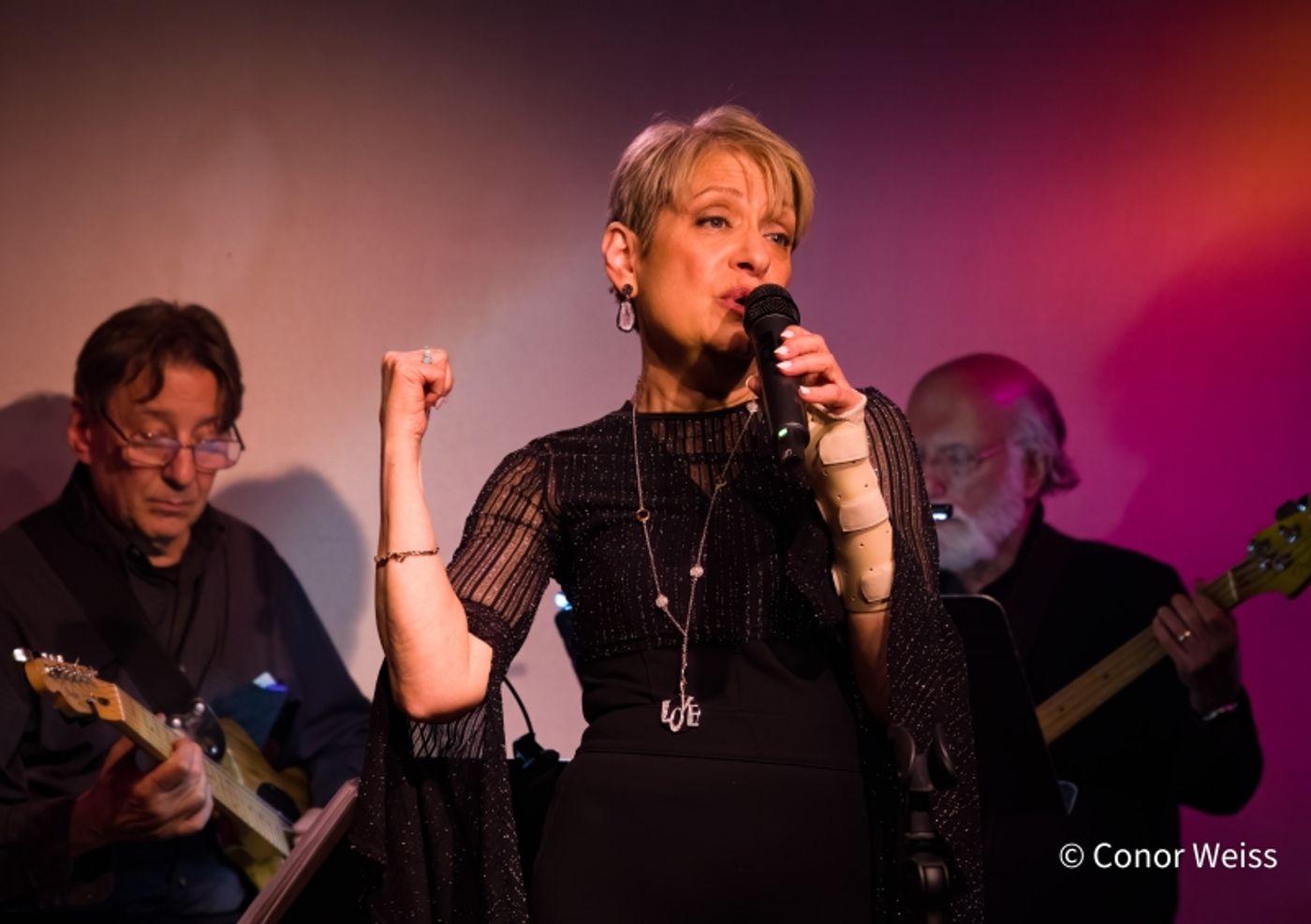 Photos: Award Winner Goldie Dver Premieres BRIDGES at Don't Tell Mama Photos: Award Winner Goldie Dver Premieres BRIDGES at Don't Tell Mama Image