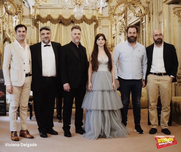 Federico Bellone, Julio Awad, Gerónimo Rauch, Talía del Val, Iñaki Fernández y Di Photo