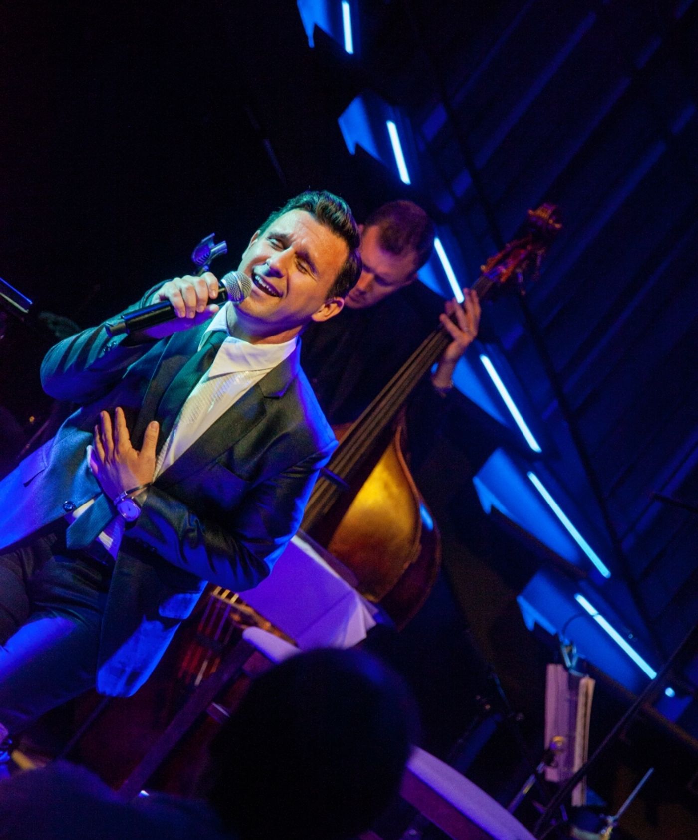 Review: No Blue Patrons At Chelsea Table + Stage After Nicolas King's SHAKING THE BLUES AWAY Review: No Blue Patrons At Chelsea Table + Stage After Nicolas King's SHAKING THE BLUES AWAY Image