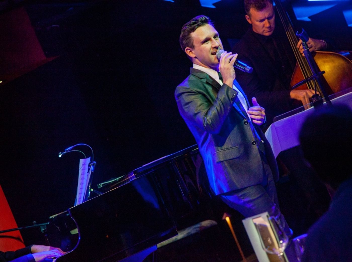 Review: No Blue Patrons At Chelsea Table + Stage After Nicolas King's SHAKING THE BLUES AWAY Review: No Blue Patrons At Chelsea Table + Stage After Nicolas King's SHAKING THE BLUES AWAY Image