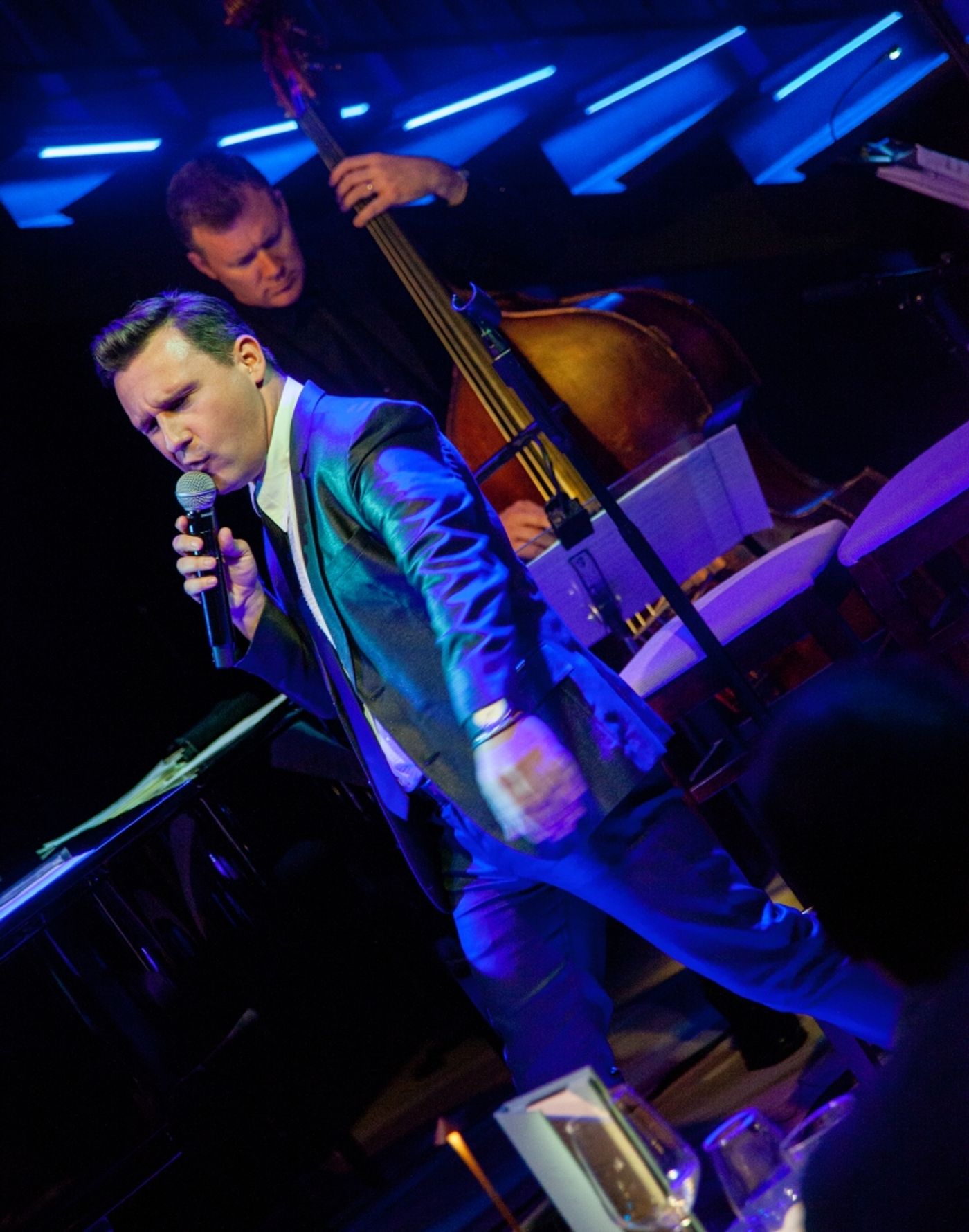 Review: No Blue Patrons At Chelsea Table + Stage After Nicolas King's SHAKING THE BLUES AWAY Review: No Blue Patrons At Chelsea Table + Stage After Nicolas King's SHAKING THE BLUES AWAY Image