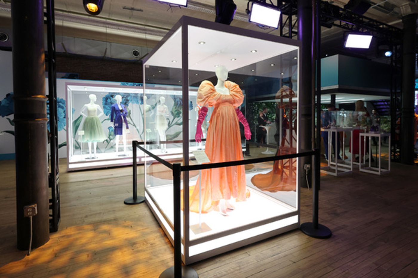 Photos: Go Inside the 'And Just Like That…It's Been 25 Years, A Sex And The City Experience' Opening Night With Sarah Jessica Parker & More Photos: Go Inside the 'And Just Like That…It's Been 25 Years, A Sex And The City Experience' Opening Night With Sarah Jessica Parker & More Image