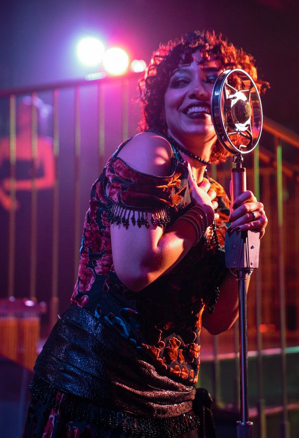 Claire Saunders  Photo