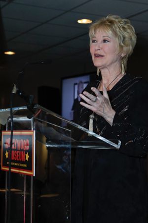 Dee Wallace Photo