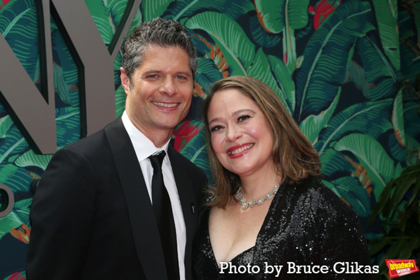 Photos: Broadway's Brightest Stars Hit the Red Carpet at the 2023 Tony Awards  Image