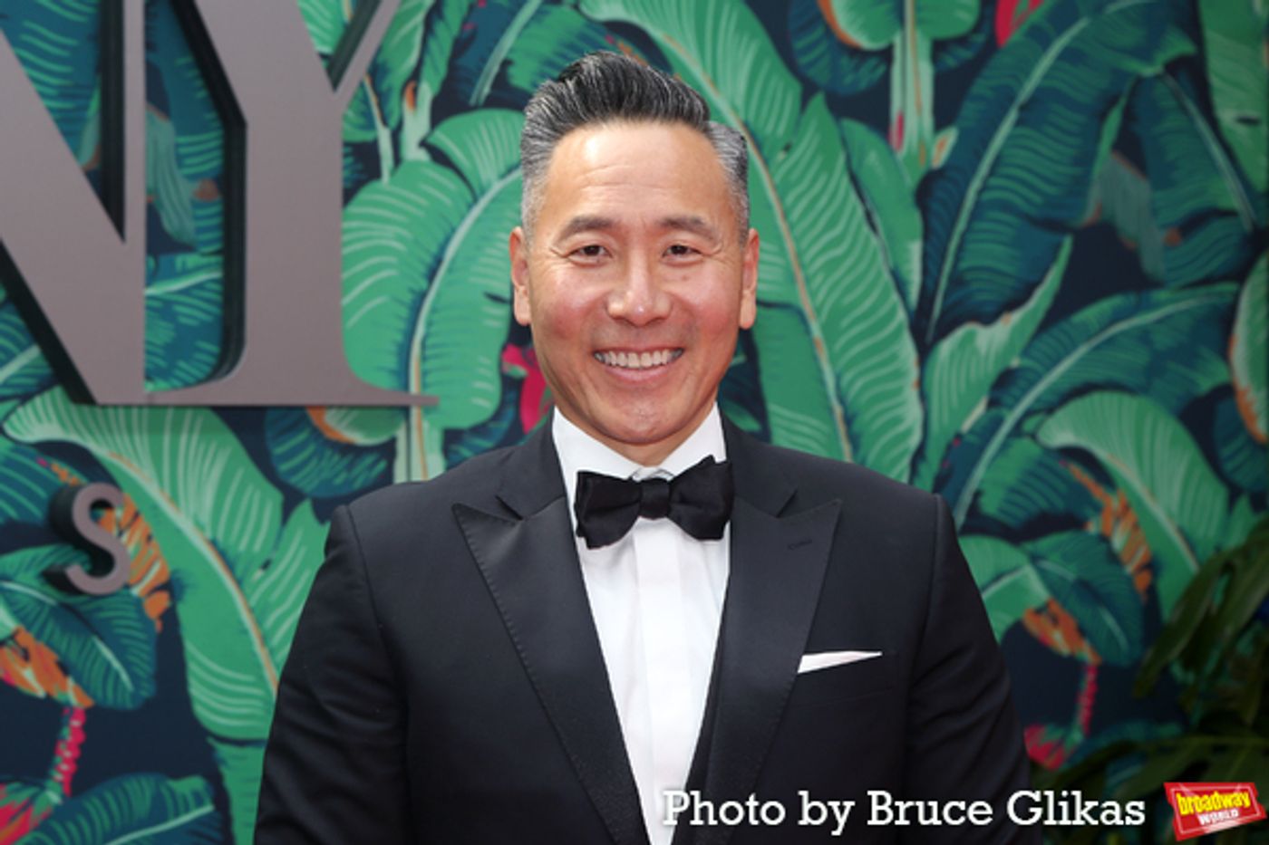 Photos: Broadway's Brightest Stars Hit the Red Carpet at the 2023 Tony Awards  Image