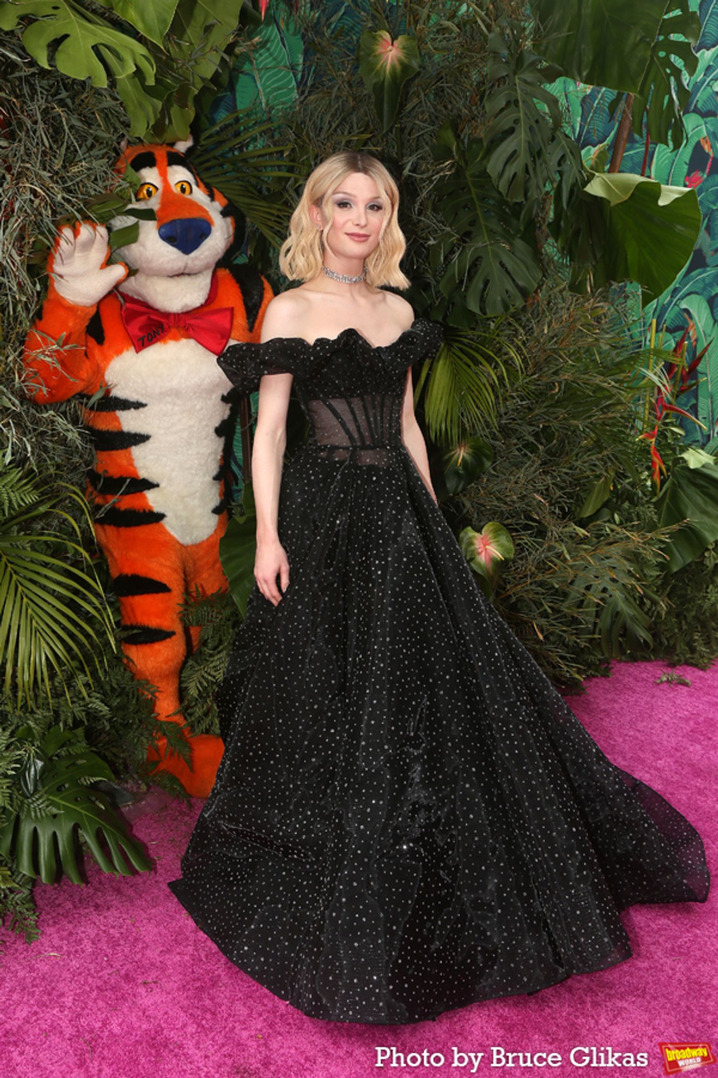 Photos: Broadway's Brightest Stars Hit the Red Carpet at the 2023 Tony Awards  Image