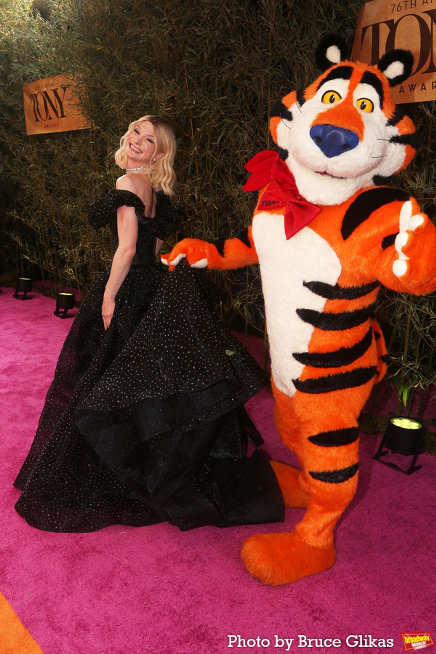 Photos: Broadway's Brightest Stars Hit the Red Carpet at the 2023 Tony Awards  Image