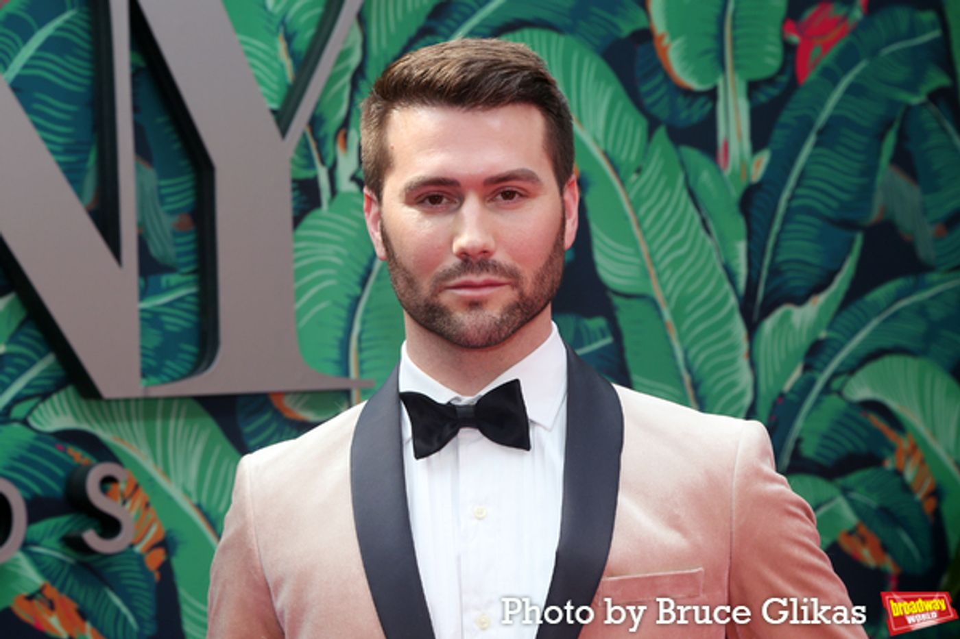 Photos: Broadway's Brightest Stars Hit the Red Carpet at the 2023 Tony Awards  Image