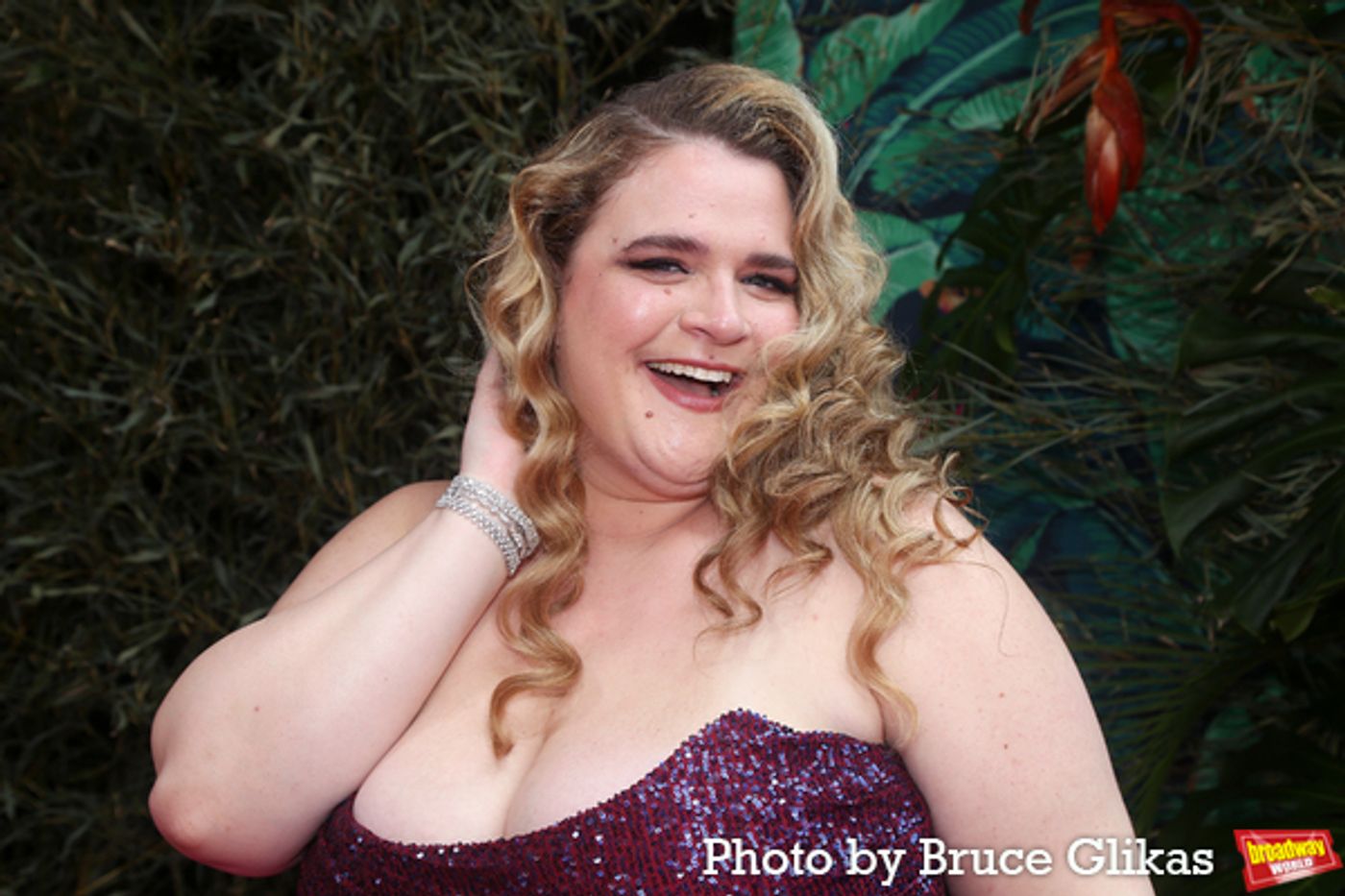 Photos: Broadway's Brightest Stars Hit the Red Carpet at the 2023 Tony Awards  Image