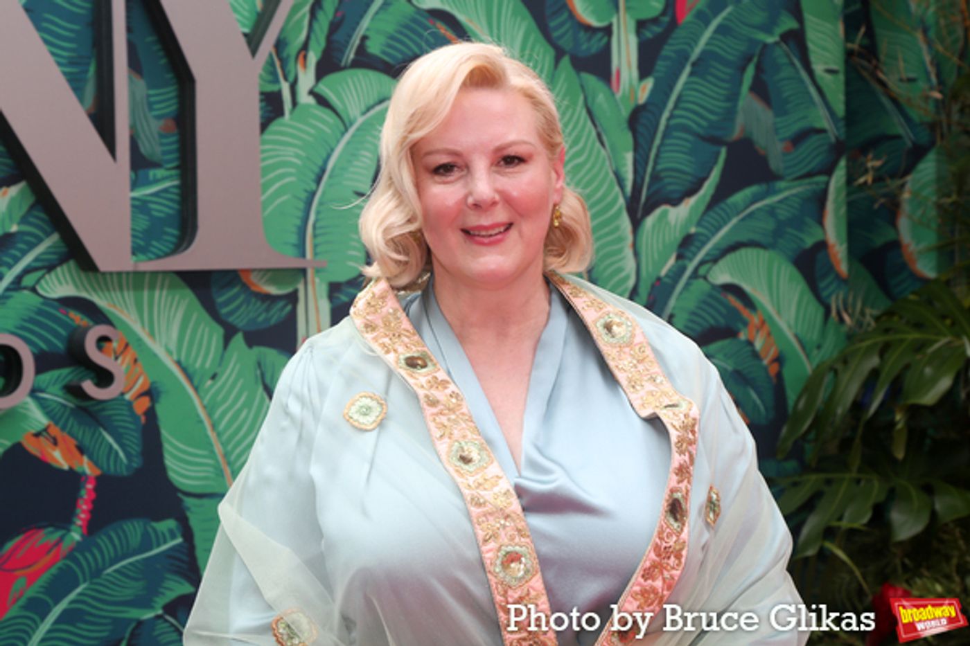 Photos: Broadway's Brightest Stars Hit the Red Carpet at the 2023 Tony Awards  Image