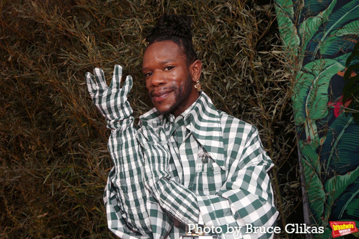 Photos: Broadway's Brightest Stars Hit the Red Carpet at the 2023 Tony Awards  Image