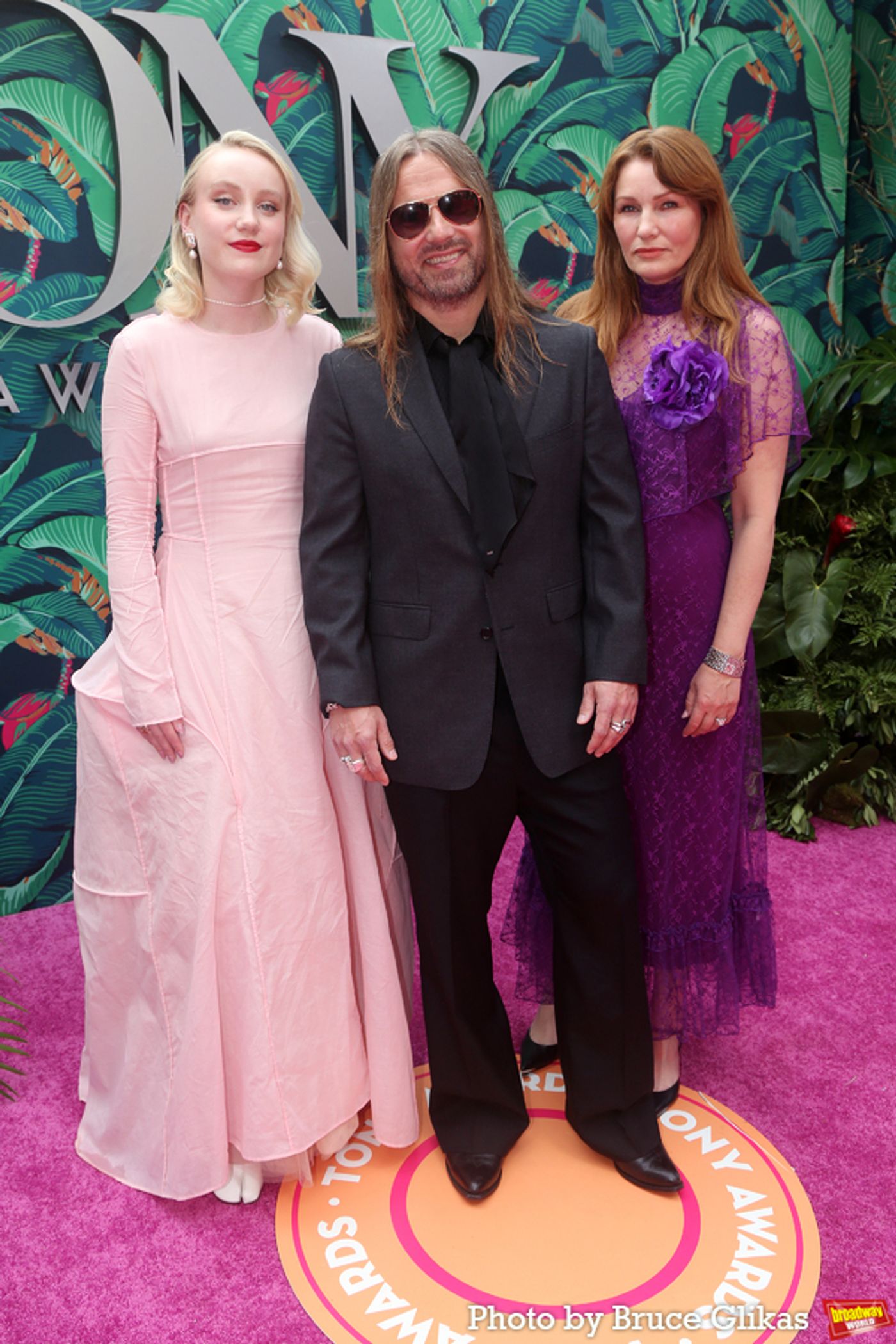 Photos: Broadway's Brightest Stars Hit the Red Carpet at the 2023 Tony Awards  Image