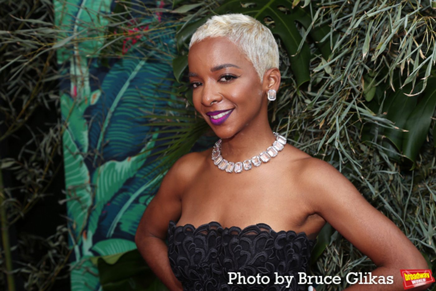 Photos: Broadway's Brightest Stars Hit the Red Carpet at the 2023 Tony Awards  Image