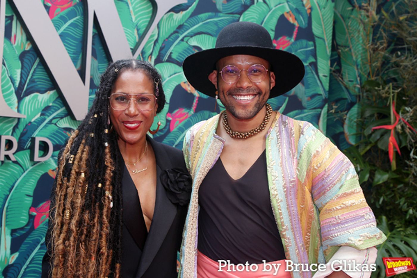 Photos: Broadway's Brightest Stars Hit the Red Carpet at the 2023 Tony Awards  Image