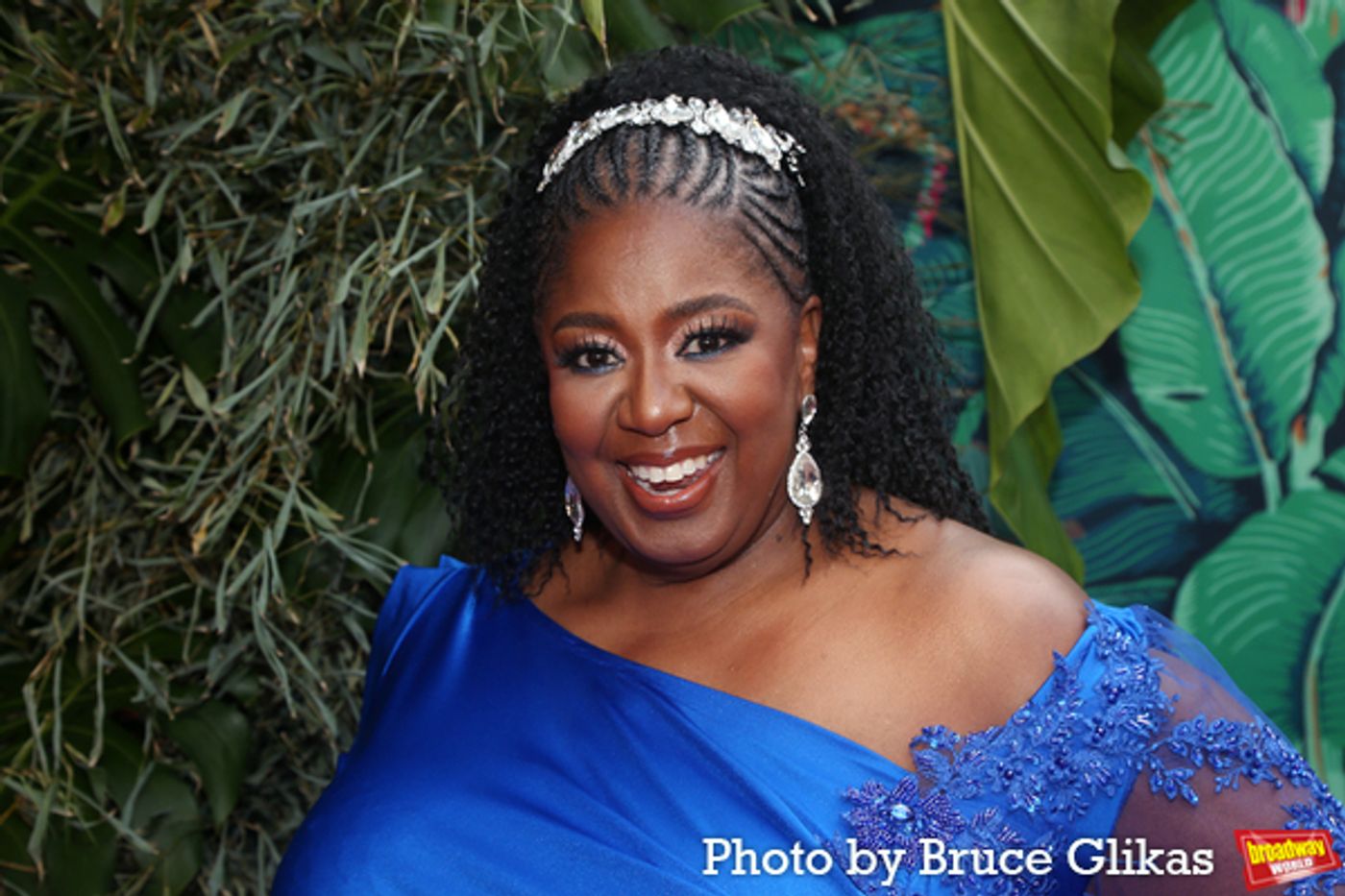 Photos: Broadway's Brightest Stars Hit the Red Carpet at the 2023 Tony Awards  Image
