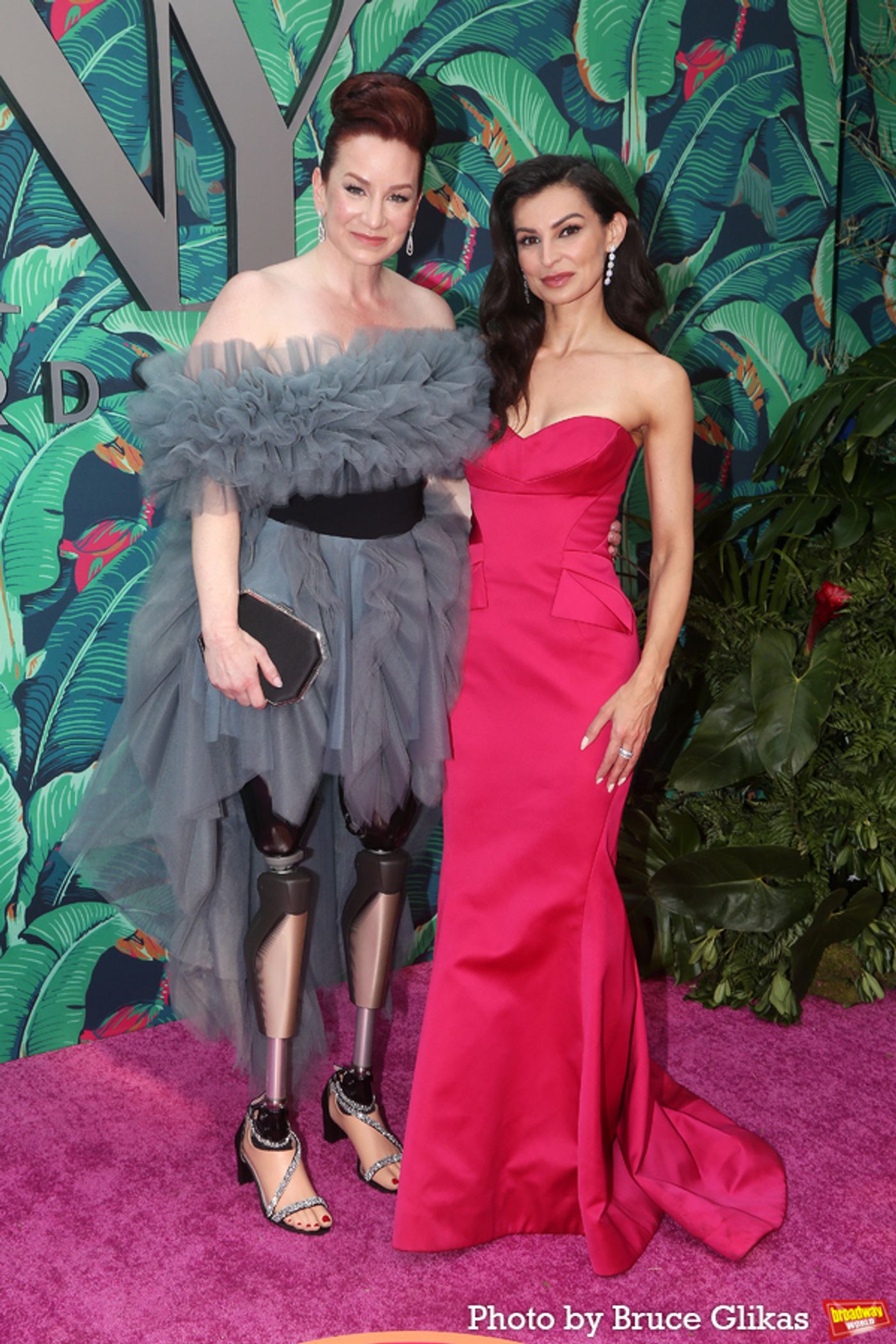 Photos: Broadway's Brightest Stars Hit the Red Carpet at the 2023 Tony Awards  Image