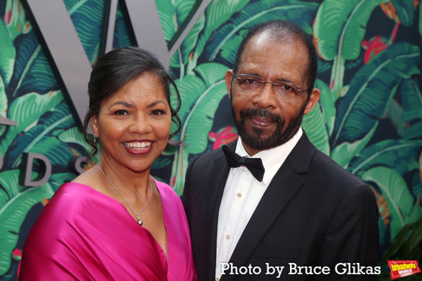 Photos: Broadway's Brightest Stars Hit the Red Carpet at the 2023 Tony Awards  Image