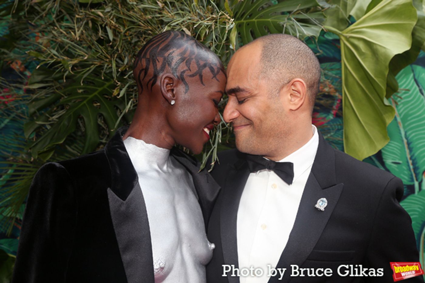 Photos: Broadway's Brightest Stars Hit the Red Carpet at the 2023 Tony Awards  Image