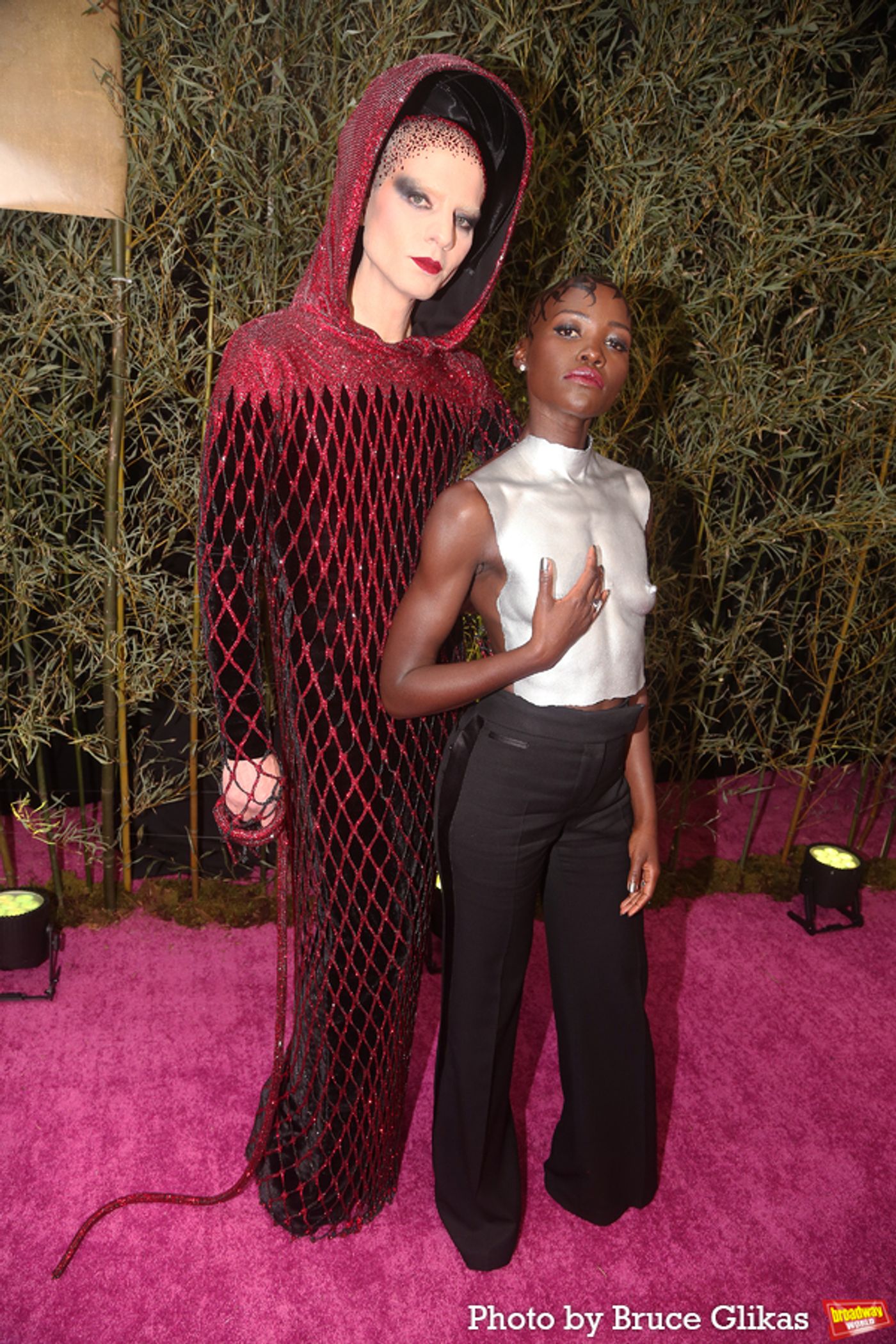 Photos: Broadway's Brightest Stars Hit the Red Carpet at the 2023 Tony Awards  Image