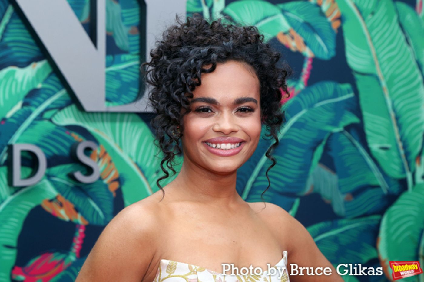 Photos: Broadway's Brightest Stars Hit the Red Carpet at the 2023 Tony Awards  Image
