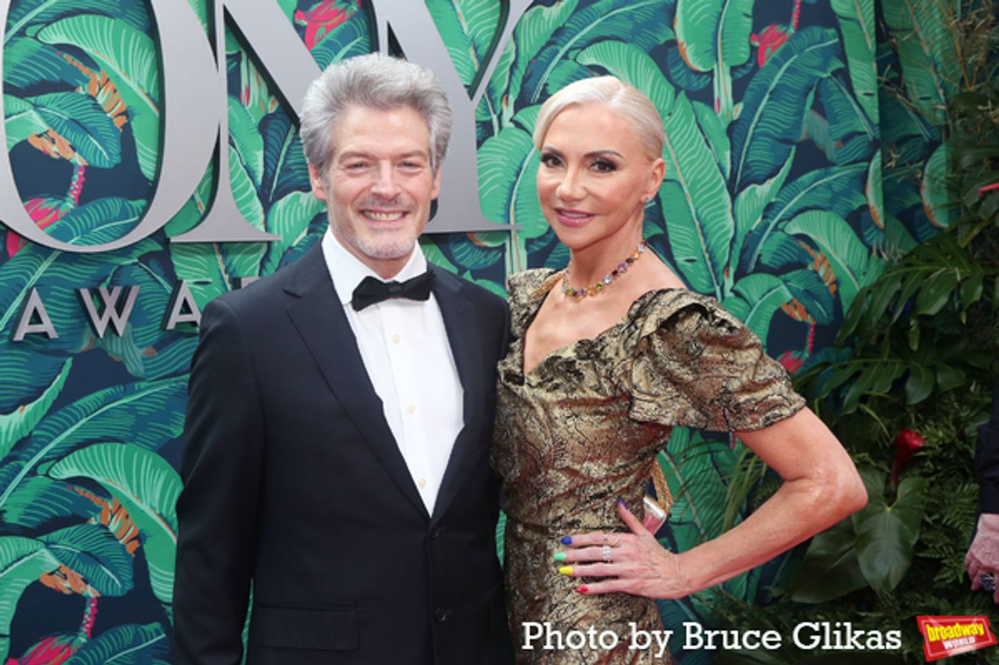 Photos: Broadway's Brightest Stars Hit the Red Carpet at the 2023 Tony Awards  Image